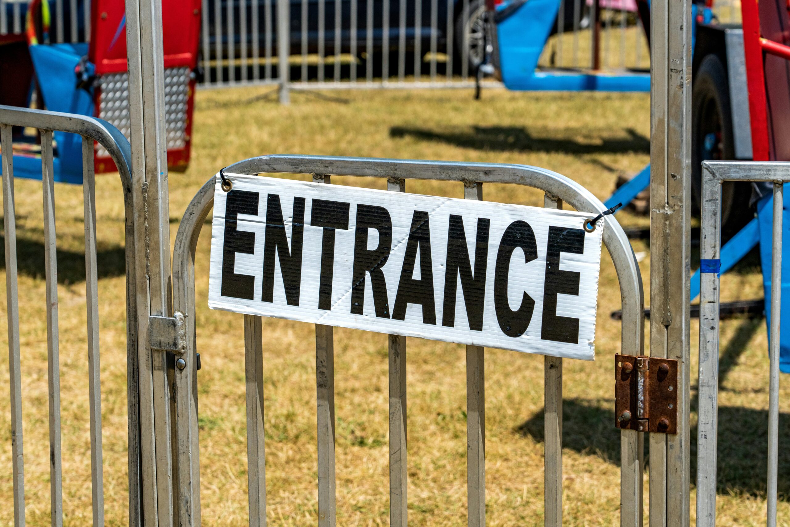 Twitter post from popular tech influencer announcing beta signups