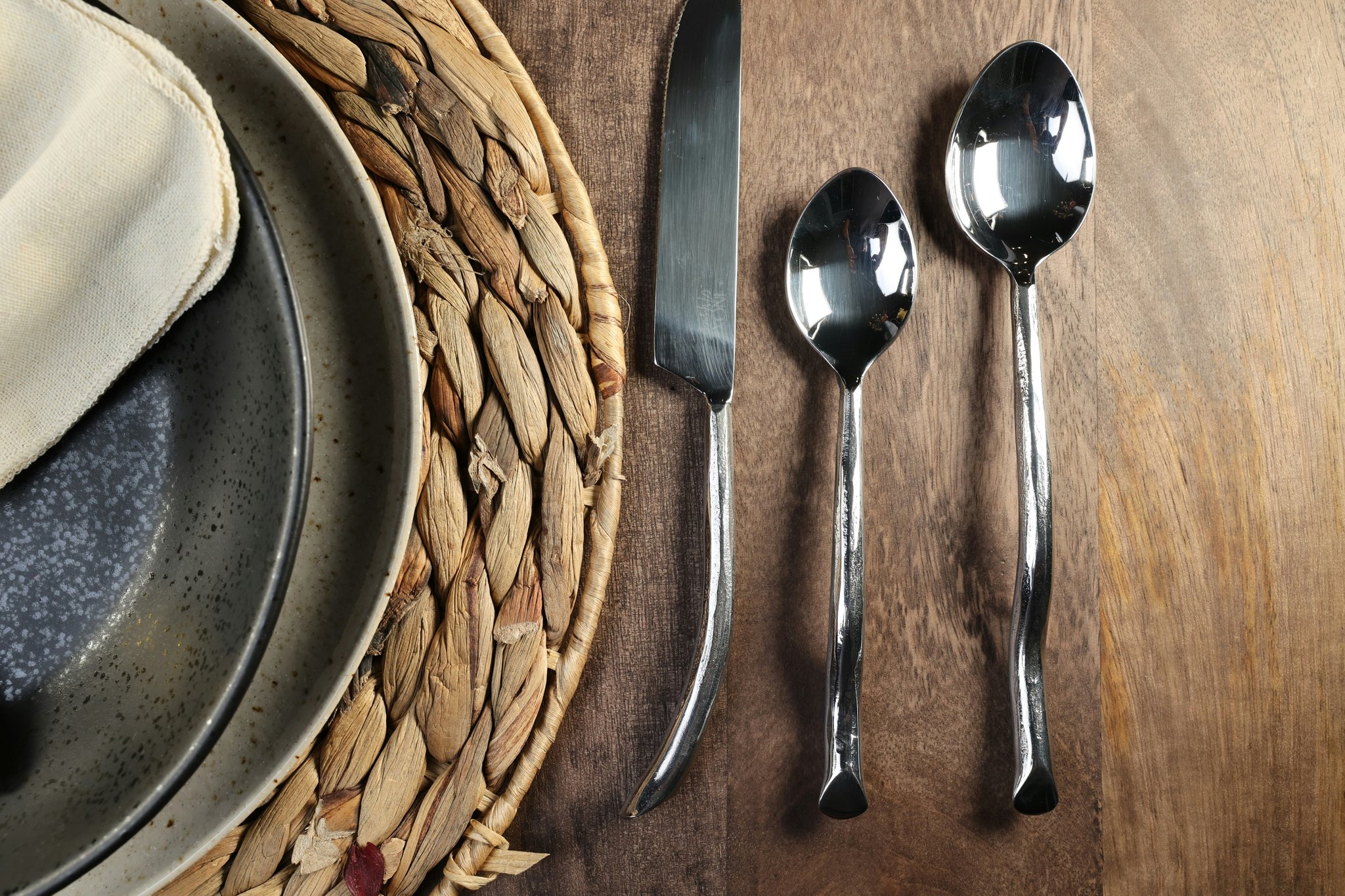 A laptop displaying various streaming service promo code websites