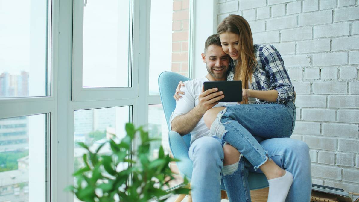 A chaotic desktop with multiple browser tabs open on streaming service signup pages